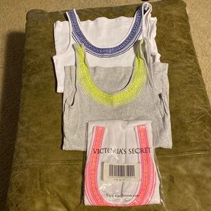 (3) Victoria’s Secret The Tee Shop Embroidered Tank Tops Sz L